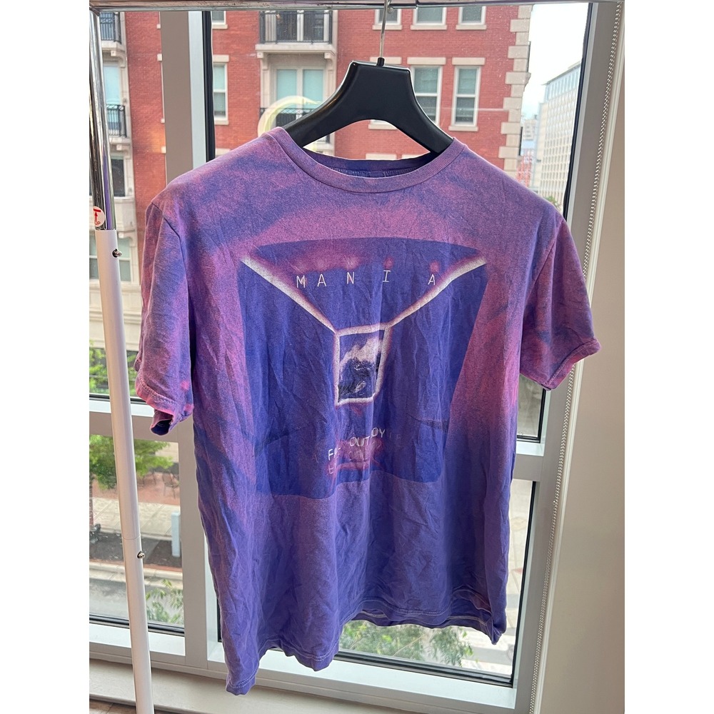Fall Out Boy Mania Tour T-Shirt Purple Pink Acid Wash Graphic Tee Large